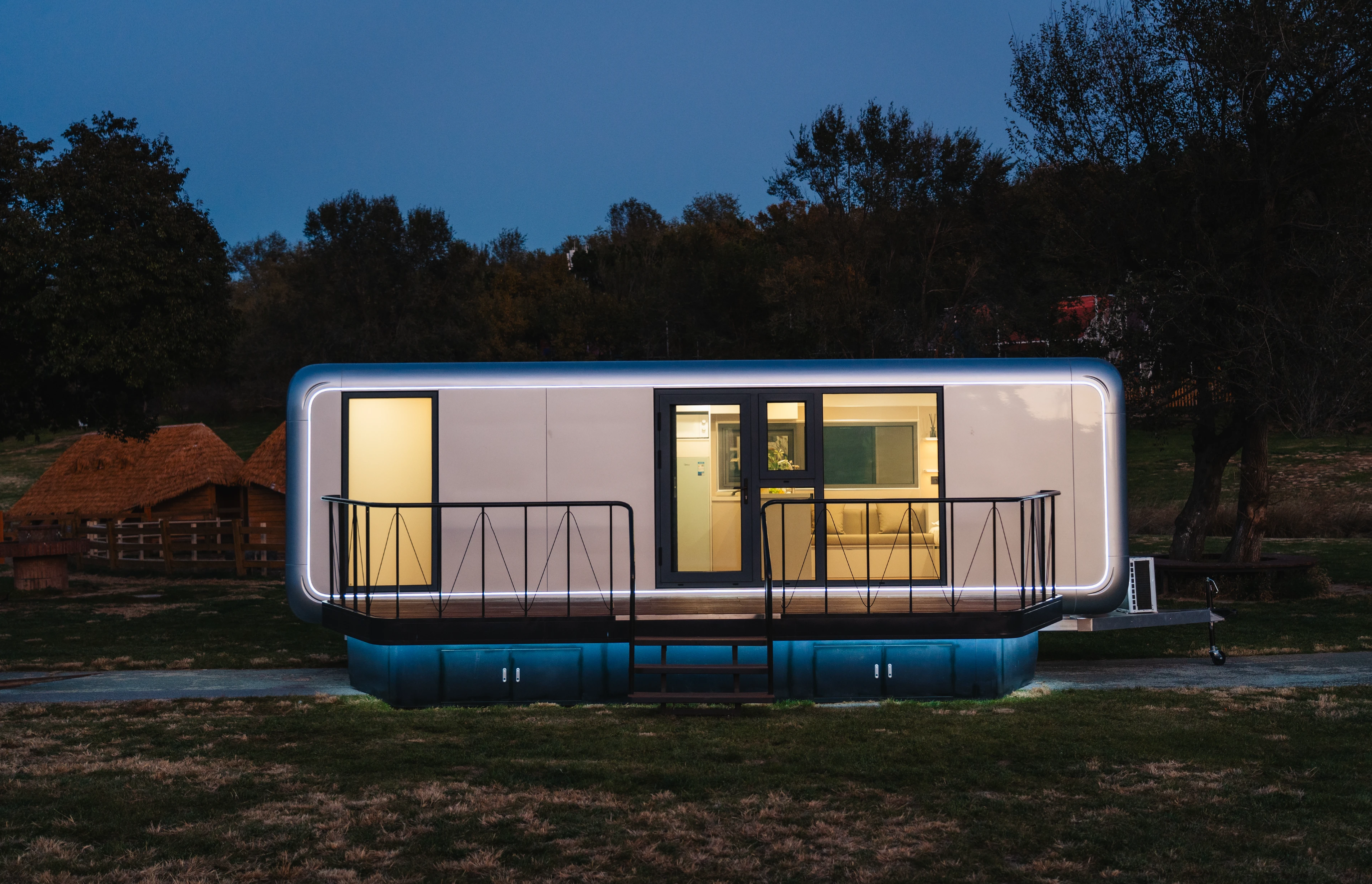 ON CAMP luxury mobile home in nature